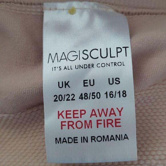 MAGISCULPT medium control high waist thigh shaper.  Style HPO30  Sz 16/18 NWOT - Picture 5 of 5
